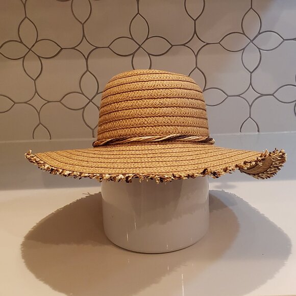 New Directions Paper Sun Hat - Picture 3 of 9